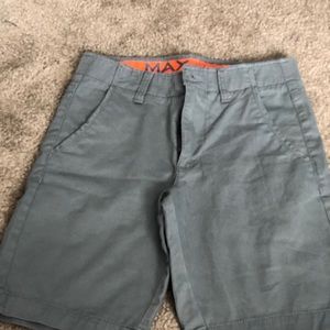 NEVER warn-6yo pulled tags before trying them on.